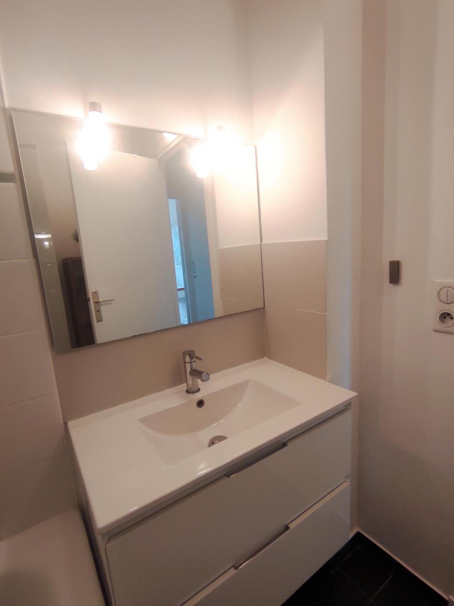 Grand 2 Pieces Vue Degagee Quartier Gare Leilighet Clamart Eksteriør bilde