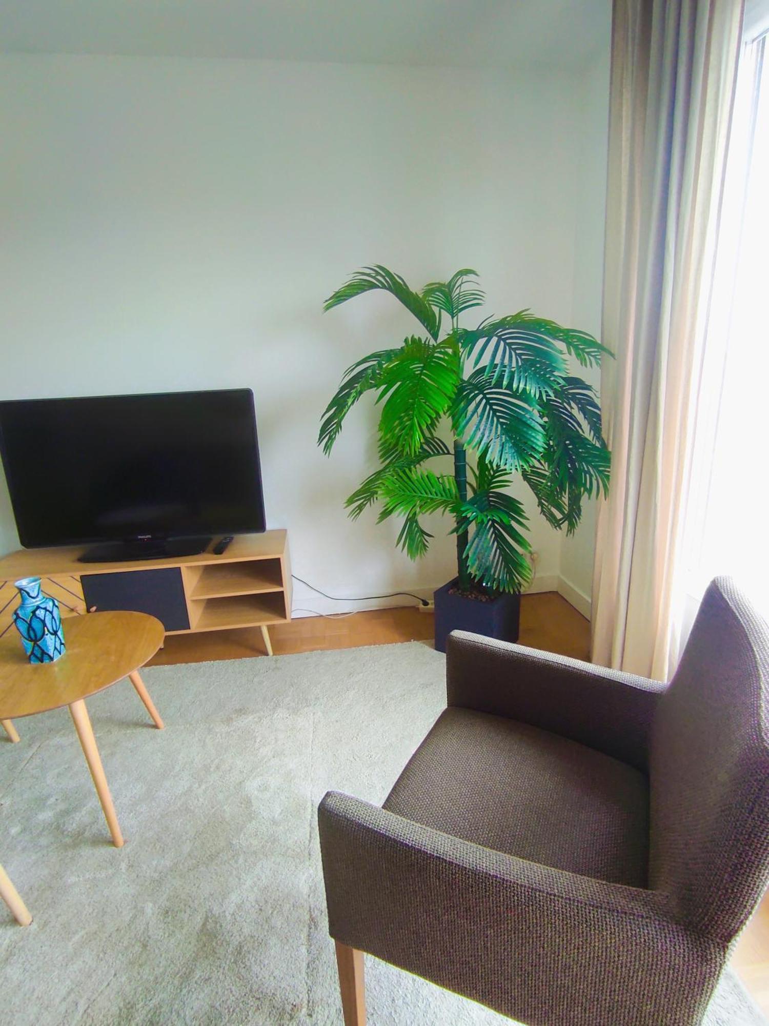 Grand 2 Pieces Vue Degagee Quartier Gare Leilighet Clamart Eksteriør bilde